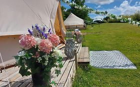 Hopgarden Glamping - Luxury 6M Bell Tent